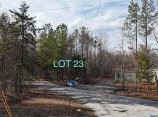 949 Austins Rd, Gladstone, VA 24553