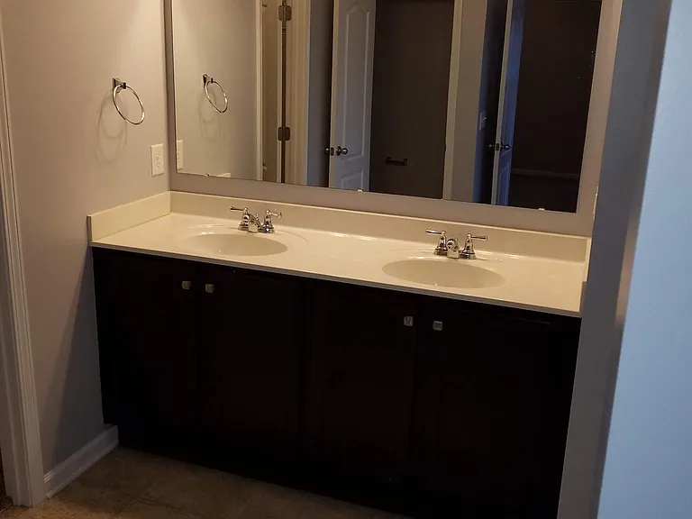 6835 Bone Creek Dr — Photo 22