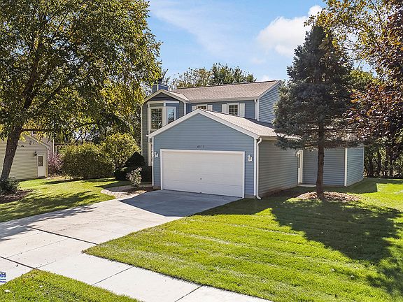2nd image of 4915 W Glenbrook Trl