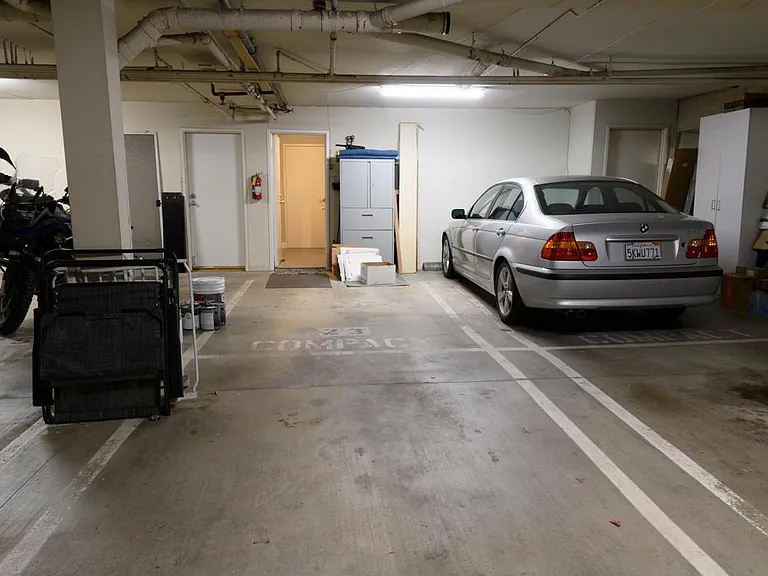 Tandem Garage (view toward unit)