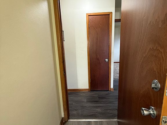 2nd image of 9919 W Lincoln Ave