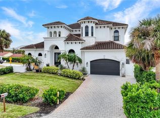 494 Seagull AVE, NAPLES, FL 34108