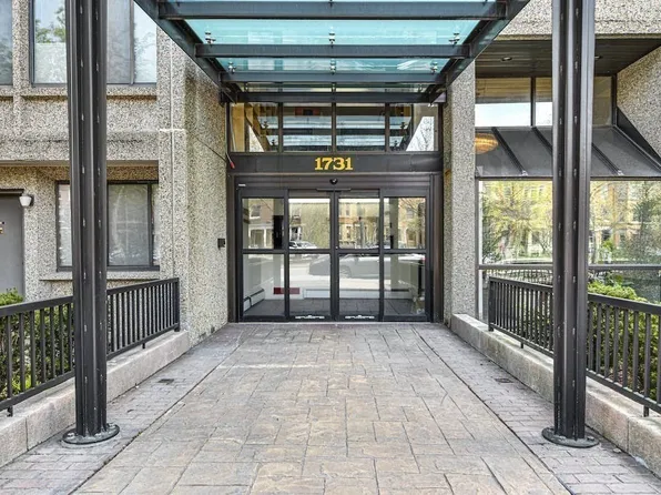 1731 Beacon St APT 524, Brookline, MA 02445