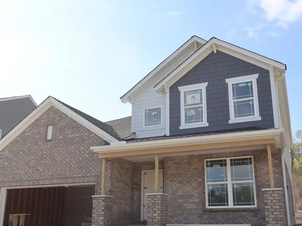 5779 Irwin Dr, Green Township, OH 45248