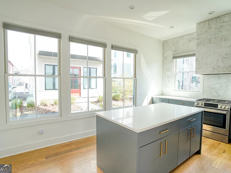 157 Ravenhurst Ln — Photo 14