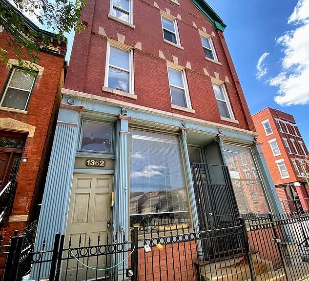 1362 N Bosworth Ave #2A — Photo 1