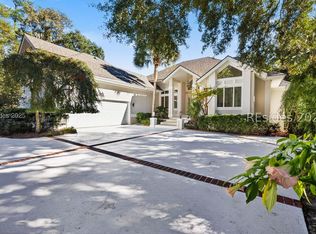 5 Leamington Pl, Hilton Head Island, SC 29928