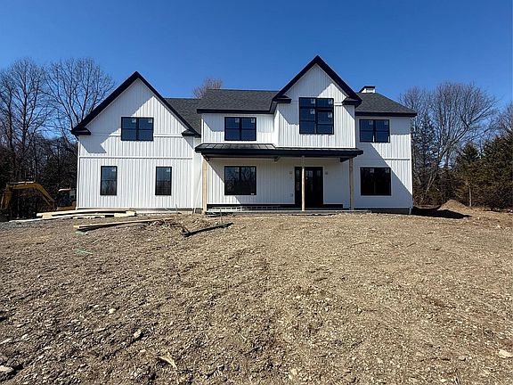 2nd image of 493 Union Corners Road