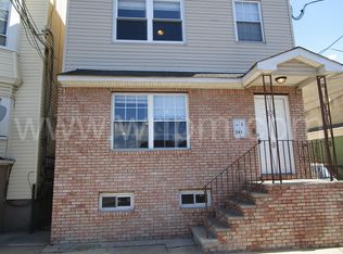 241 Astor St #2, Newark, NJ 07114