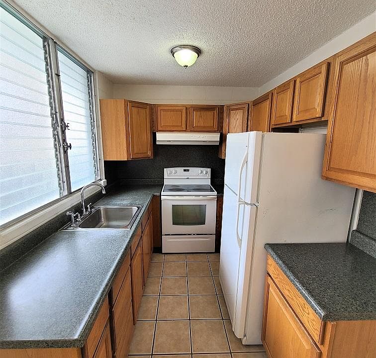 1st image of 249 Liliuokalani Ave #304