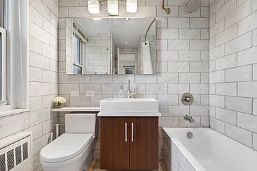 Rented by Nest Seekers International