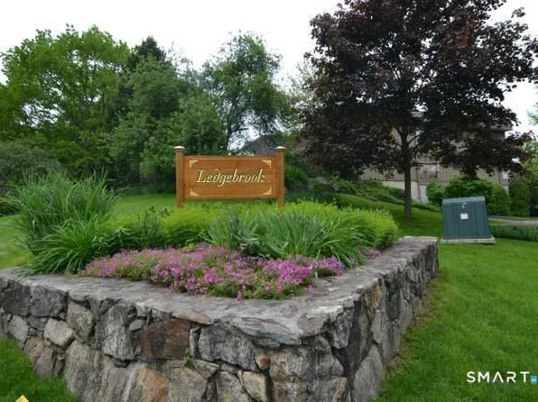 5 Ledgebrook Drive #5, Norwalk, CT 06850