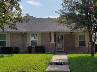 2508 Ron Baker Dr, Dallas, TX