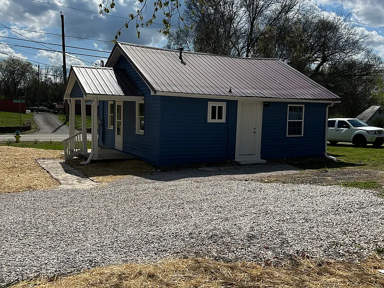 2913 Brooks Ave — Photo 10