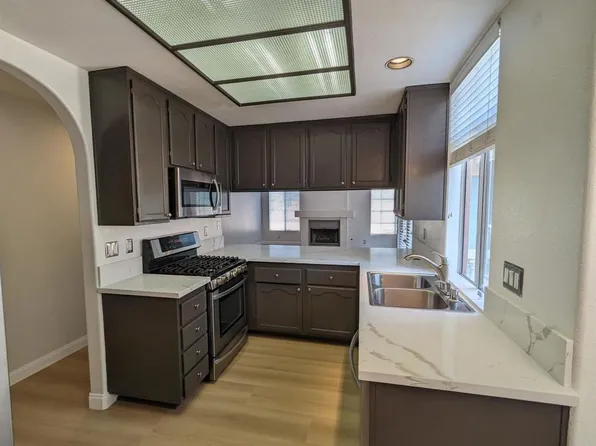 3581 Cameo Dr Unit 39, Oceanside, CA 92056
