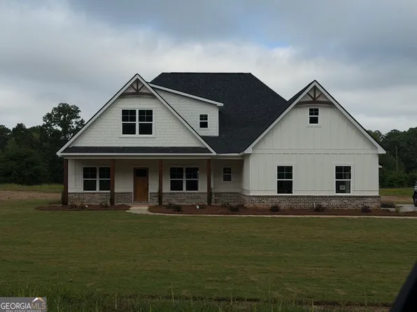 145 Twin Oaks Dr, Hampton, GA 30228