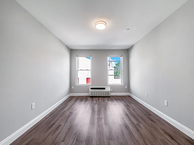 14 Canfield St #2 — Photo 8