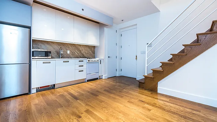 Rented by Nooklyn NYC LLC | media 55