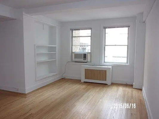 Rented by Carlyle Property Management | media 21