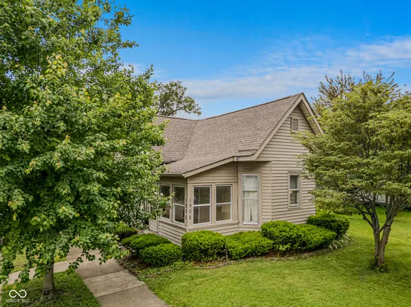 1902 Gilmore St, Columbus, IN 47201