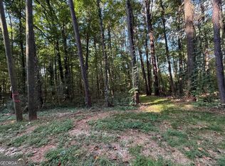 5160 Selene Dr, Stone Mountain, GA 30088