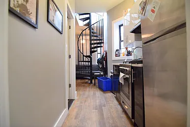 Rented by Safdie Realty Group