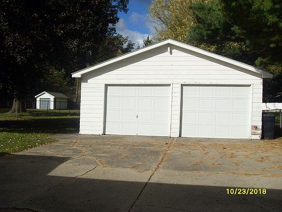 4th image of 4459 Meadowbrook Dr