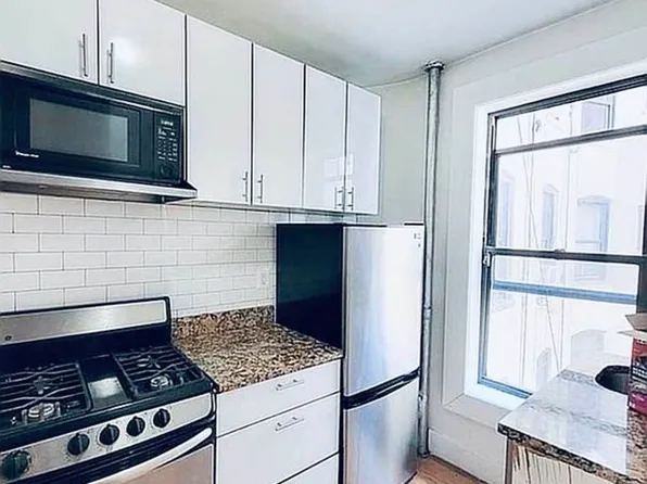 321 East 108th Street image 1 of 4