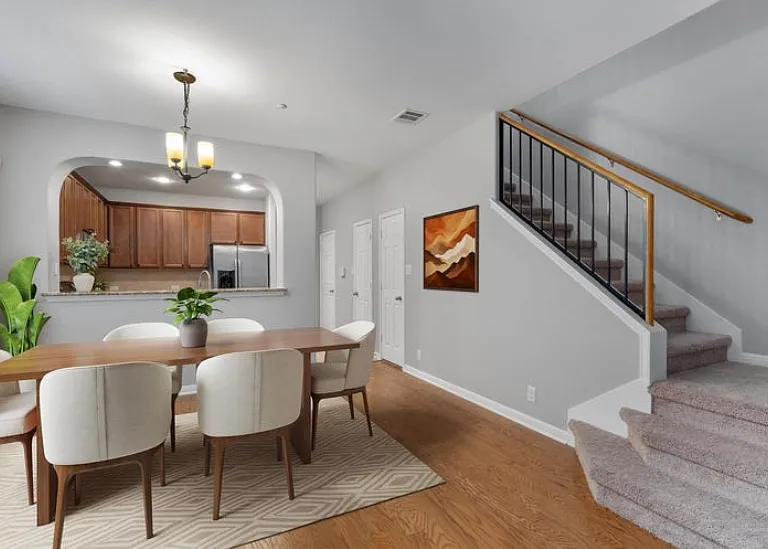 W Parmer Ln — Photo 10