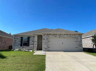 2408 Barzona Dr, Fort Worth, TX 76131