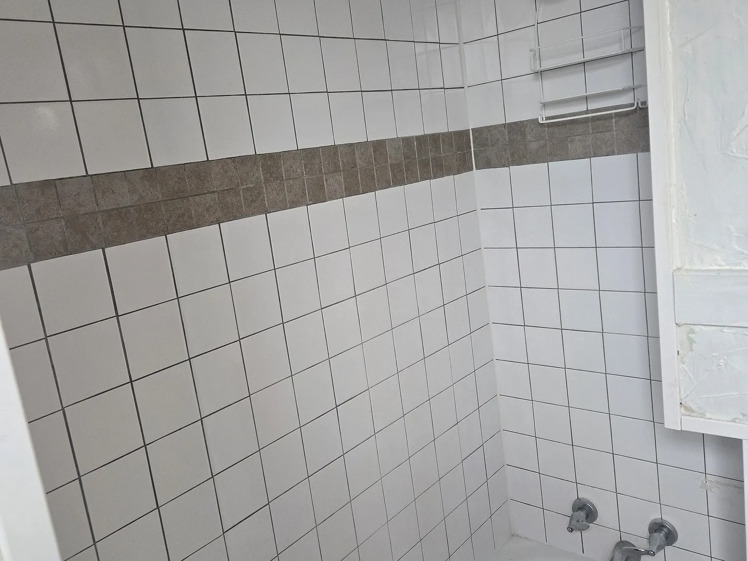 2 bed, 900 sqft, $1,350 — Photo 4