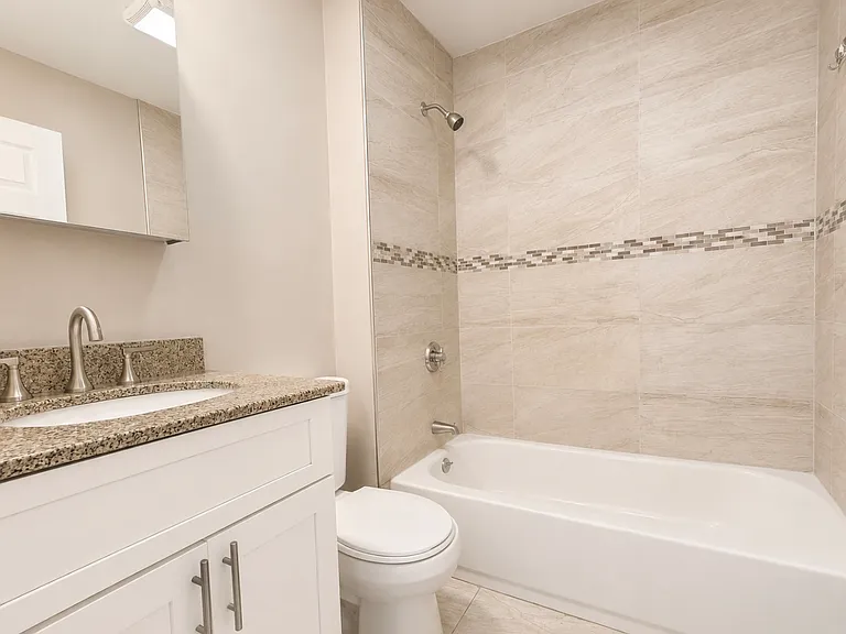 8 Lawton Pl — Photo 11