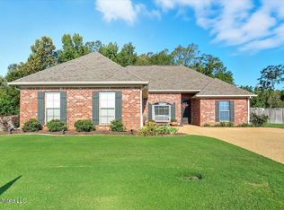 609 Tucker Xing, Brandon, MS 39042