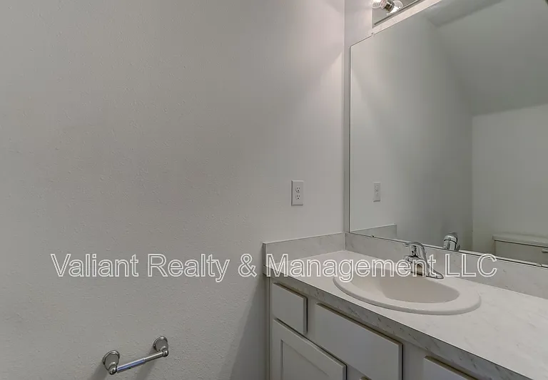 3986 Haymon Ave — Photo 17
