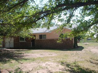 2555 Margaret Dr, Bosque Farms, NM 87068