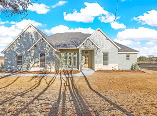 416 Red Bird Dr, Springtown, TX 76082