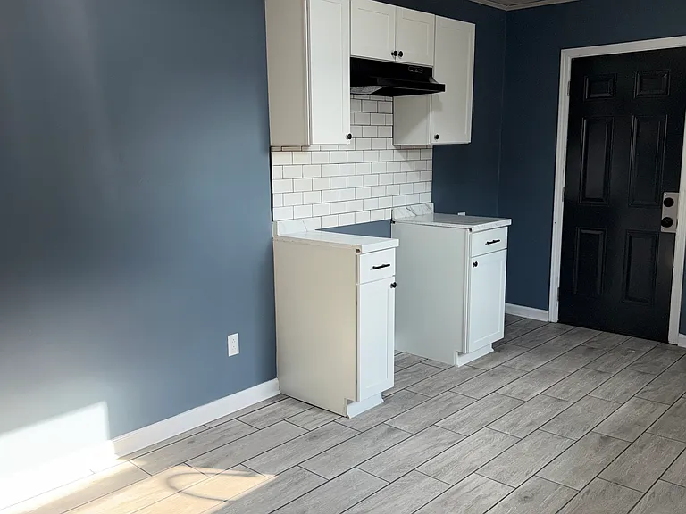 2377 Malone Ave — Photo 16