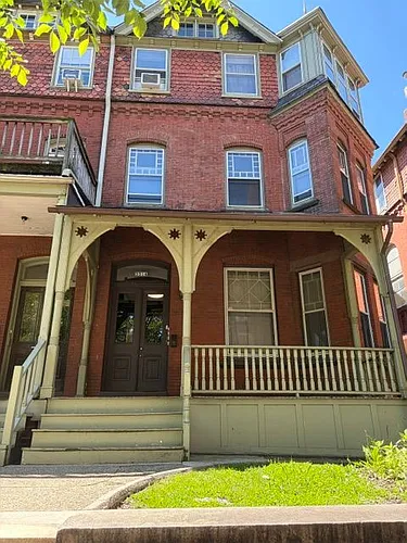 3316 Arch St Photo 1