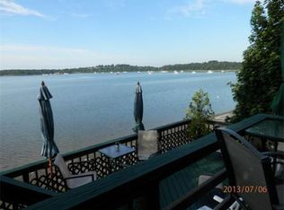 41 Edgewater Rd, Hull, MA 02045