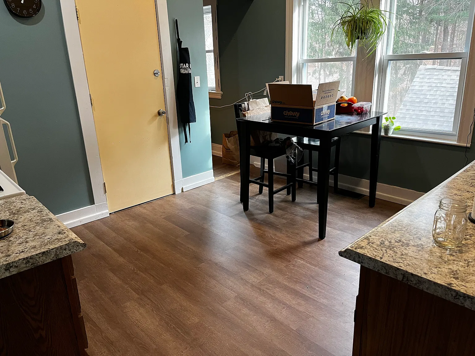 2 bed, 1300 sqft, $2,700 — Photo 4