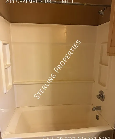 208 Chalmette Dr #1 — Photo 29