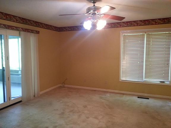 5th image of 40 Redwood Ln