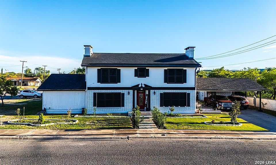 1st image of 2199 HILLCREST BLVD