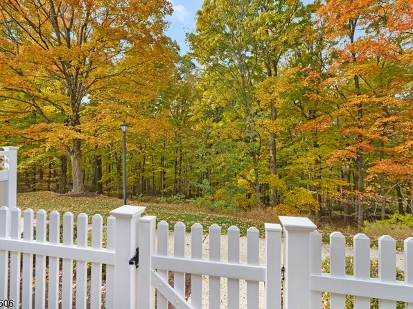 14 Sussex Court, Bedminster Twp., NJ 07921
