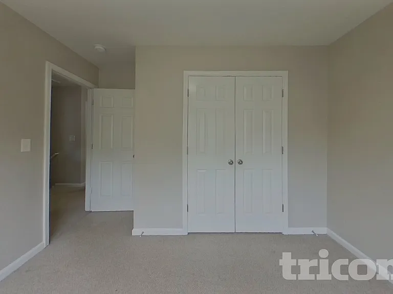 11311 Breezehill Ln — Photo 15