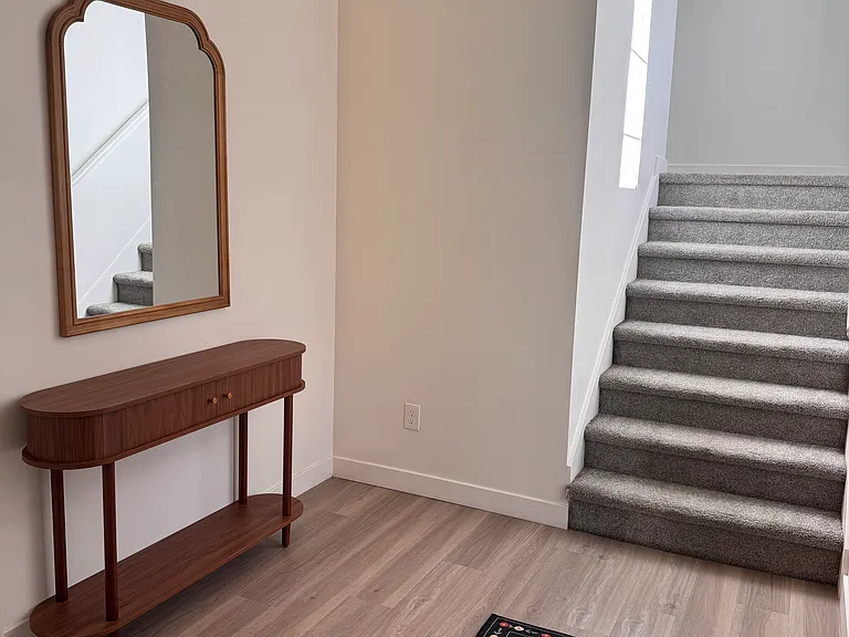 860 Place Townhomes — Photo 48