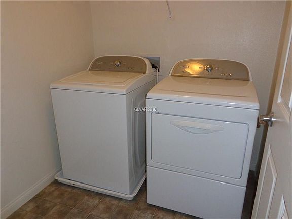 3rd image of 9445 Sweetwood Ave #0