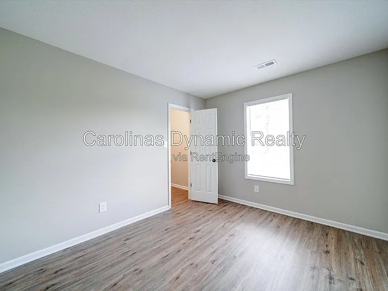 3702 Cardinal Bluff Ln — Photo 37