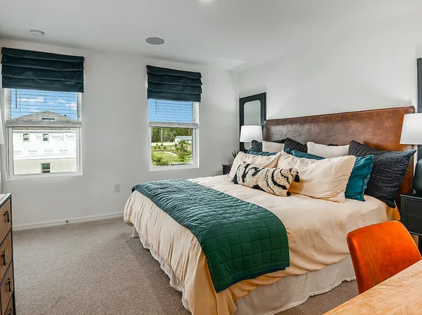 10617 Orbit Ter, Sarasota, FL 34241