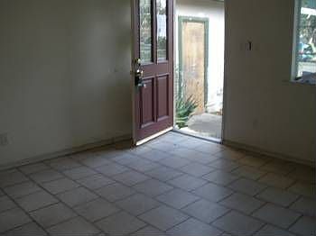 3rd image of 109 Elodie Way